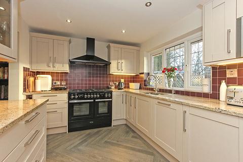 3 bedroom detached house for sale, Bannister Hill, Borden, Sittingbourne, Kent, ME9