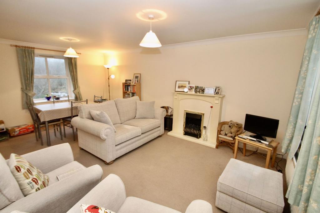 Double aspect living room