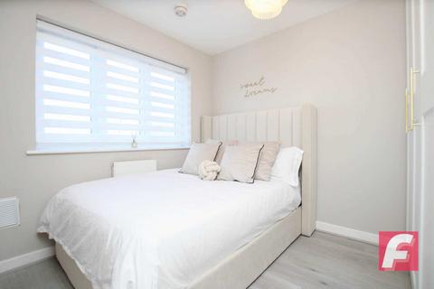 2 bedroom apartment for sale - Edridge Court, Garston