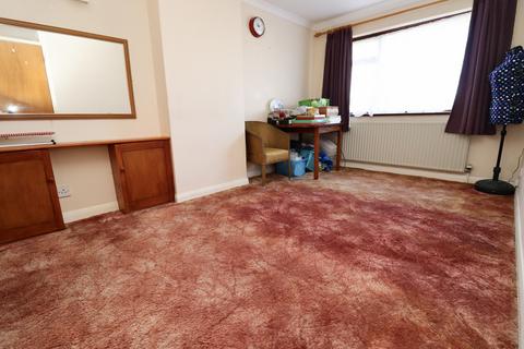 79 Goss Drive, Street, BA16 0RR