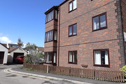 2 bedroom flat for sale, Orchard Court, Street