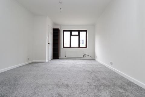 17 Durston Close, Street, BA16 0JU