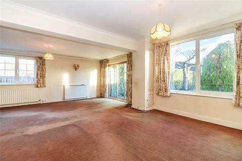 2 bedroom bungalow for sale - Scatterdells Lane, Chipperfield, Hertfordshire, WD4