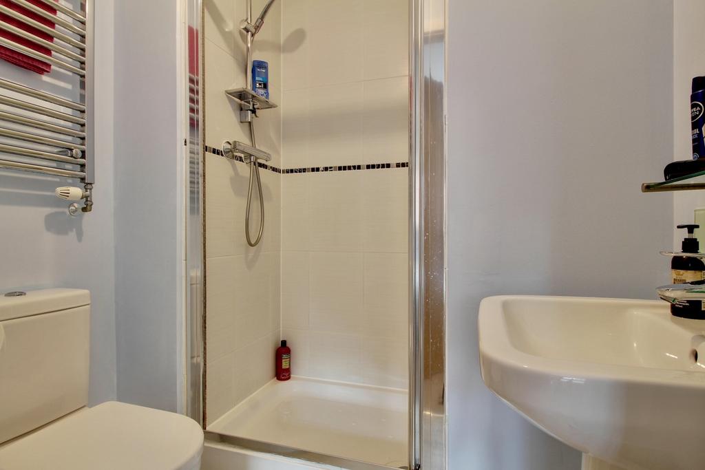 Ensuite Shower Room