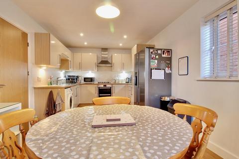 2 Stadium Lane, Hinckley, LE10 0RP