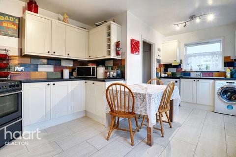 3 bedroom semi-detached house for sale, Coopers Lane, Clacton-On-Sea