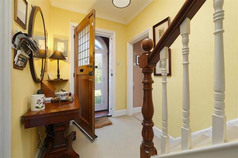 47 Ashford Road, Faversham, ME13 8XN