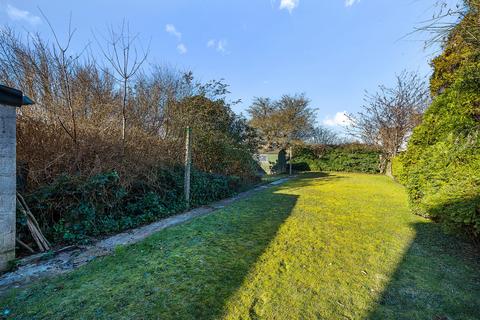 21 Ashfield Road, Carterton, OX18 3QY