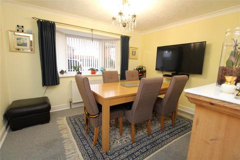 3 bedroom detached house for sale - Halstead Road, Kirby Cross, Frinton-on-Sea, CO13