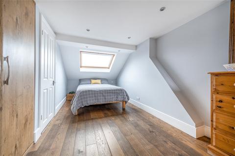 4 bedroom semi-detached house for sale - Falkland Road, Barnet, EN5