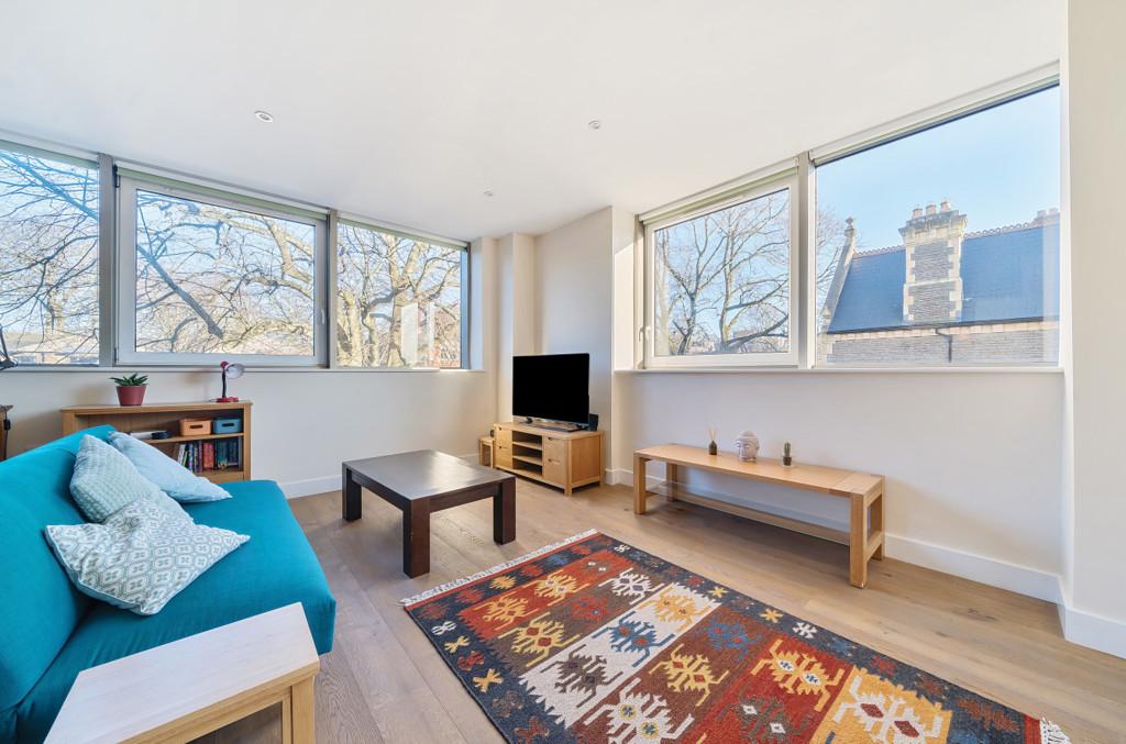 Apartment in Cardiff - View 3