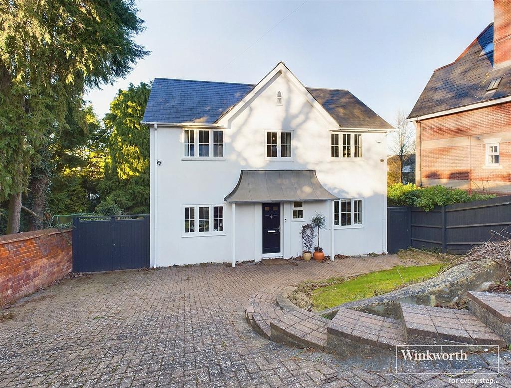 Tilehurst Road, Reading, Berkshire, RG30 4 bed detached house for sale £625,000