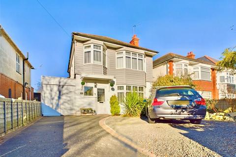 3 bedroom detached house for sale - Corhampton Road, Bournemouth, BH6