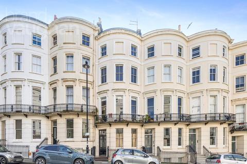 2 bedroom flat for sale, Eaton Place, Brighton, East Sussex, BN2
