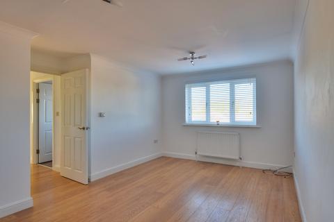 2 bedroom apartment to rent, Harris Green, Great Dunmow