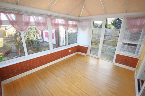 2 bedroom detached house for sale, Anchor Road, Clacton on Sea