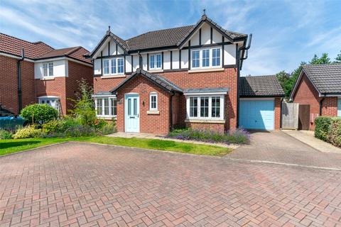4 bedroom detached house for sale, Tewkesbury Close, Middlewich