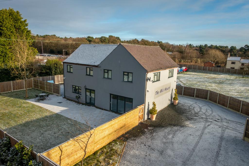 Higher Heath, Whitchurch 5 bed detached house to rent £1,800 pcm (£