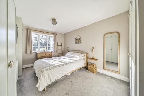 13 Lock Chase, London, SE3 9HB