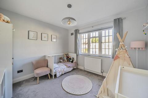 13 Lock Chase, London, SE3 9HB