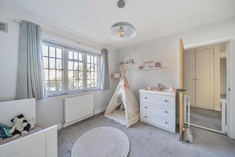 13 Lock Chase, London, SE3 9HB