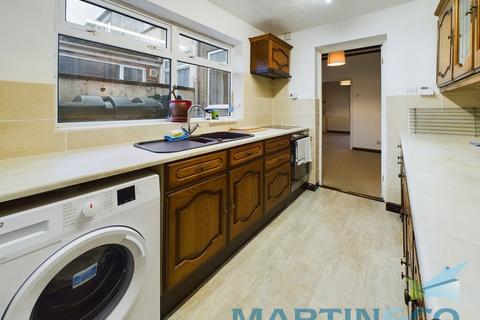 2 bedroom terraced house to rent, Margrove Park, Boosbeck