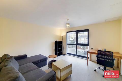 1 bedroom apartment for sale, Mannock Close, London