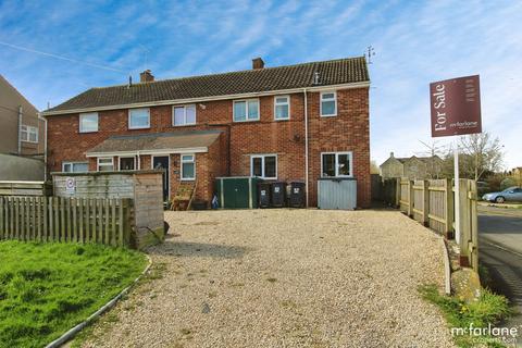 3 bedroom semi-detached house for sale - Cherry Tree Road, Cricklade