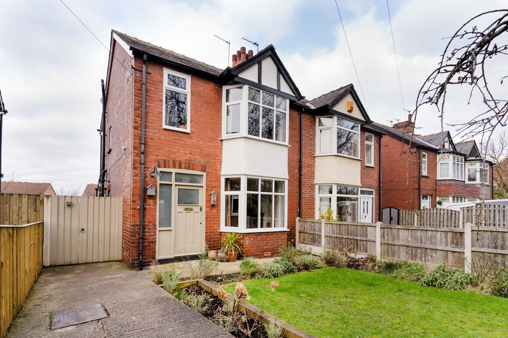 Ashgap Lane, Normanton 3 bed semidetached house £260,000