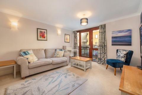 25 Vantage Mews, London, E14 9NY