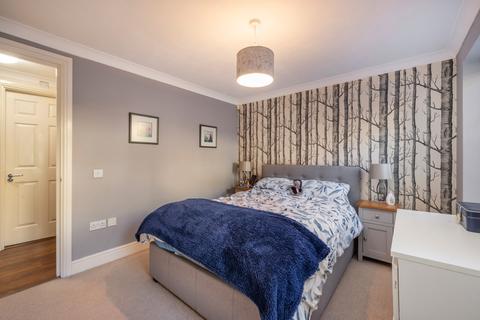 25 Vantage Mews, London, E14 9NY