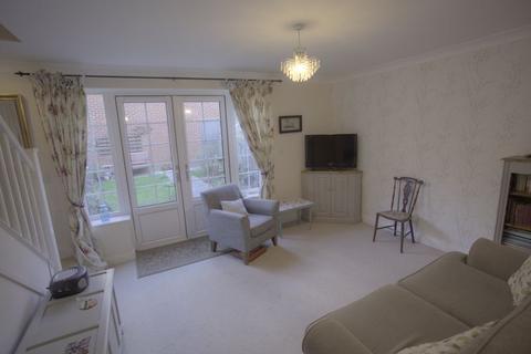 5 Bartletts Elm, Langport, TA10 9BS