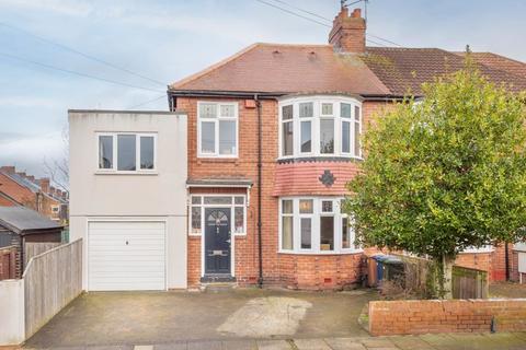 4 bedroom semi-detached house for sale, Northfield Road, Gosforth, Newcastle Upon Tyne