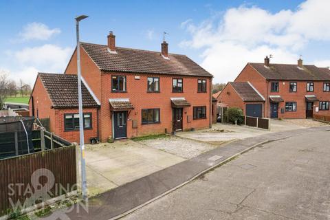 4 bedroom semi-detached house for sale, Youngs Crescent, Freethorpe, Norwich