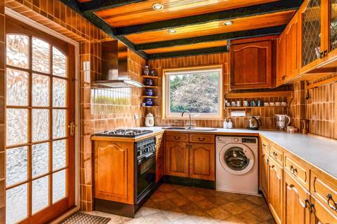 28 South View Close, Bexley, DA5 1EG