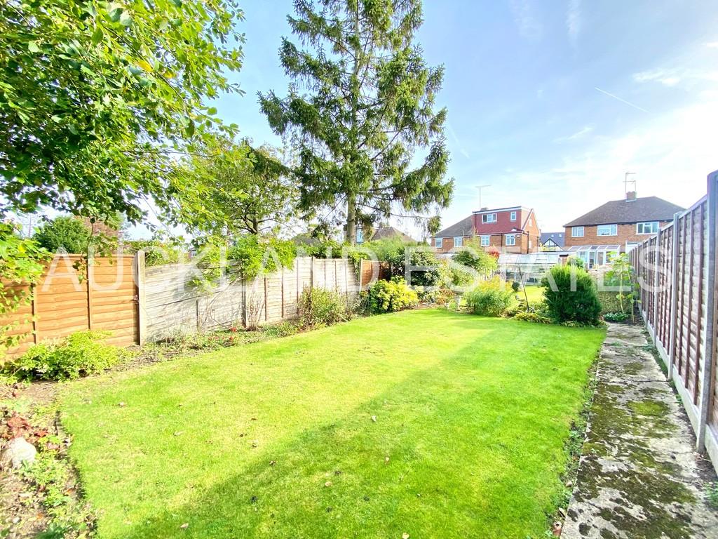 Mimms Hall Road, Potters Bar EN6 3 bed semidetached house for sale £