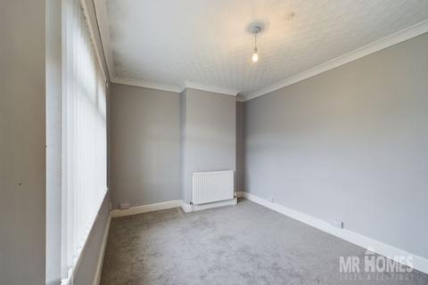 19 Amroth Road, Cardiff, CF5 5DR