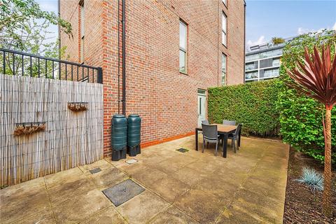 2 bedroom apartment for sale, Essian Street, London, E1