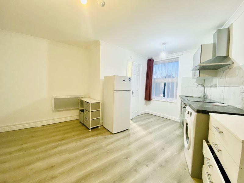 Stoke Newington Road, Stoke Newington N16 1 bed apartment to rent £