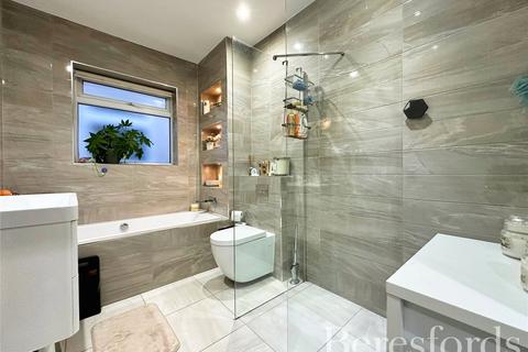 94 Macdonald Avenue, Hornchurch, RM11 2NE