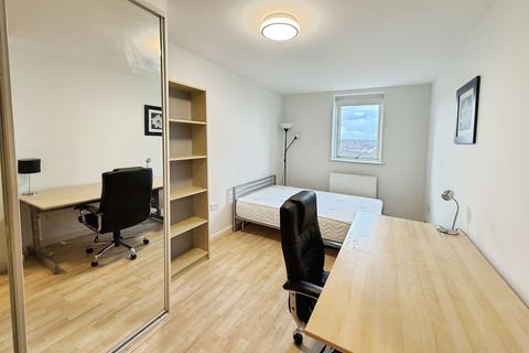 2 bedroom flat to rent, Aspect 14, Elmwood Lane, Leeds, West Yorkshire, LS2