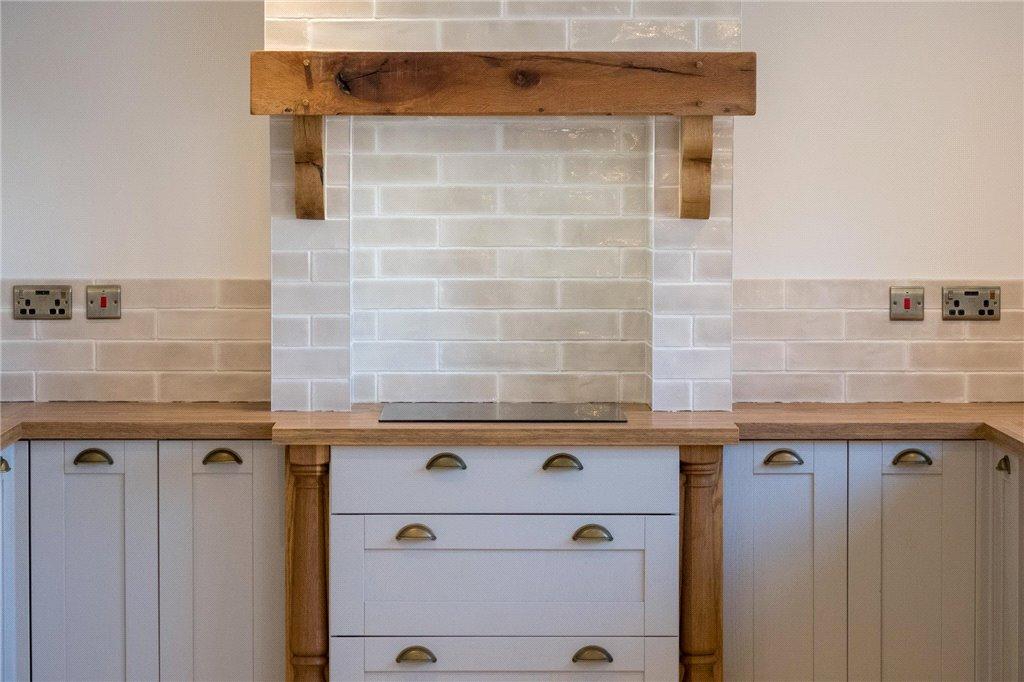 Kitchen Feature