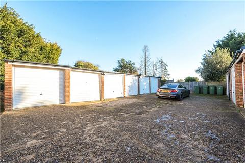 4 Trevor Close, Harrow, HA3 6AE