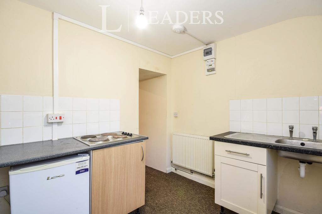 Thorpe Hall Close, Norwich, NR7 1 bed in a house share £395 pcm (£91 pw)