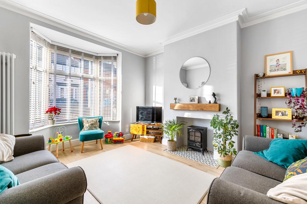 Mildmay Street, Lincoln, Lincolnshire, LN1 3HR 3 bed house for sale £240,000