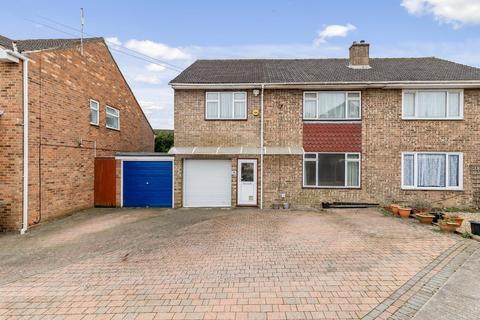 11 Beech Green Close, Eythorne, Dover, CT15 4BZ
