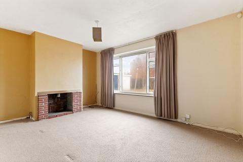 11 Beech Green Close, Eythorne, Dover, CT15 4BZ