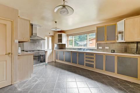 11 Beech Green Close, Eythorne, Dover, CT15 4BZ