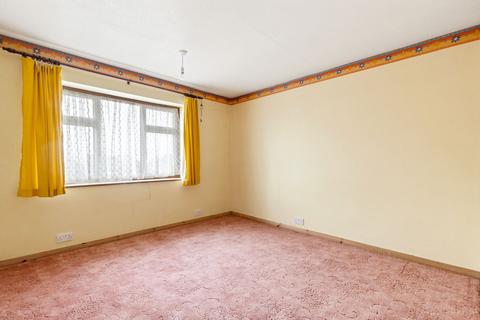 11 Beech Green Close, Eythorne, Dover, CT15 4BZ