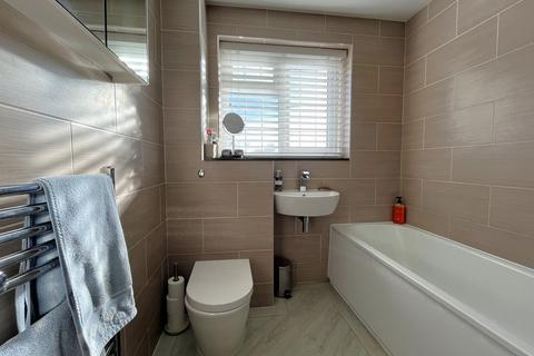 61 Powster Road, Bromley, BR1 5HE